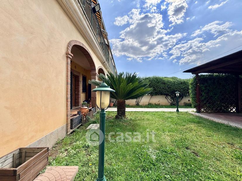 Villa in Via Lago di Como 22 — foto 74 di 82