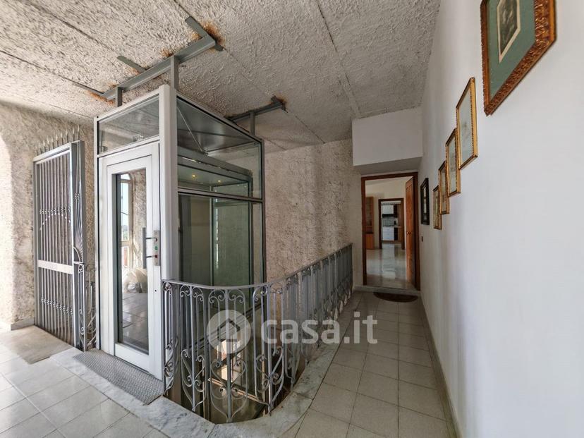 Quadrilocale in Via Generale Pasquale Tenga 33 — foto 12 di 42