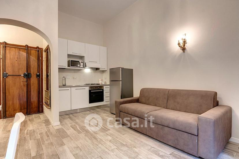 Trilocale in Via La Farina — foto 11 di 25
