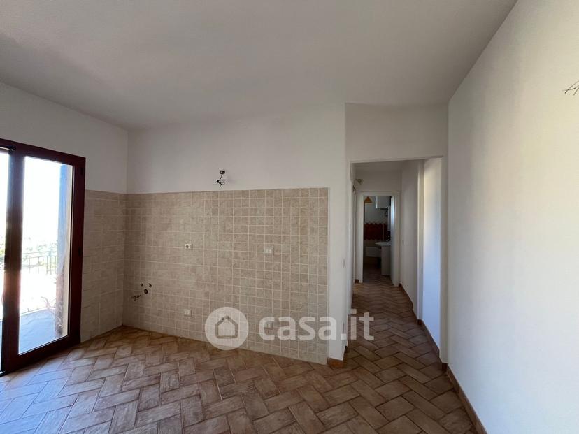 Trilocale in Via Italia — foto 2 di 19