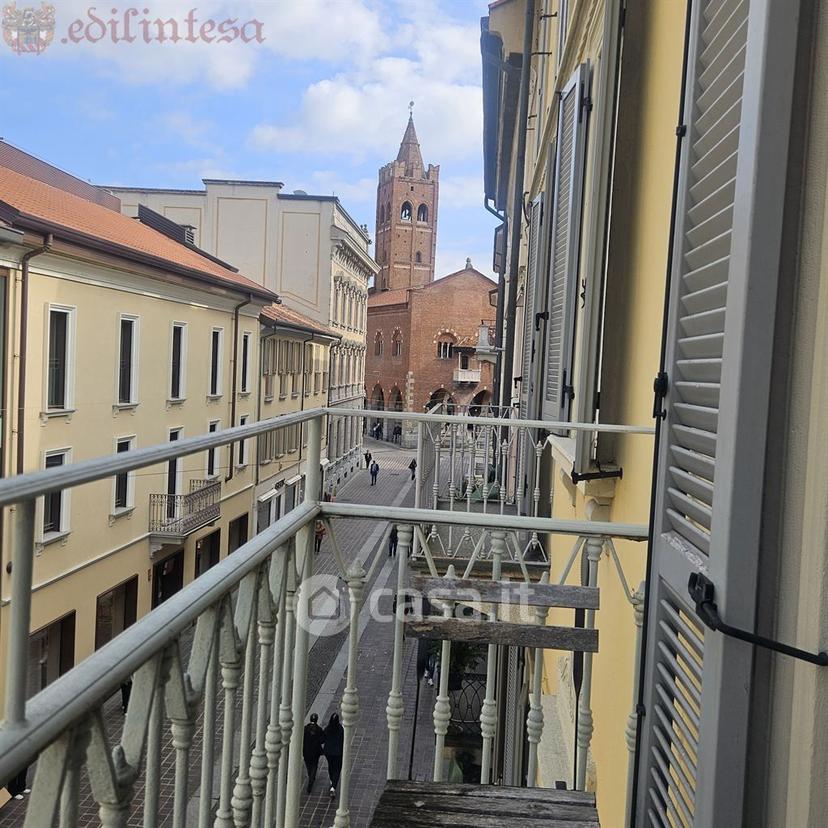 Trilocale in Piazza Duomo 6 a — foto 20 di 36
