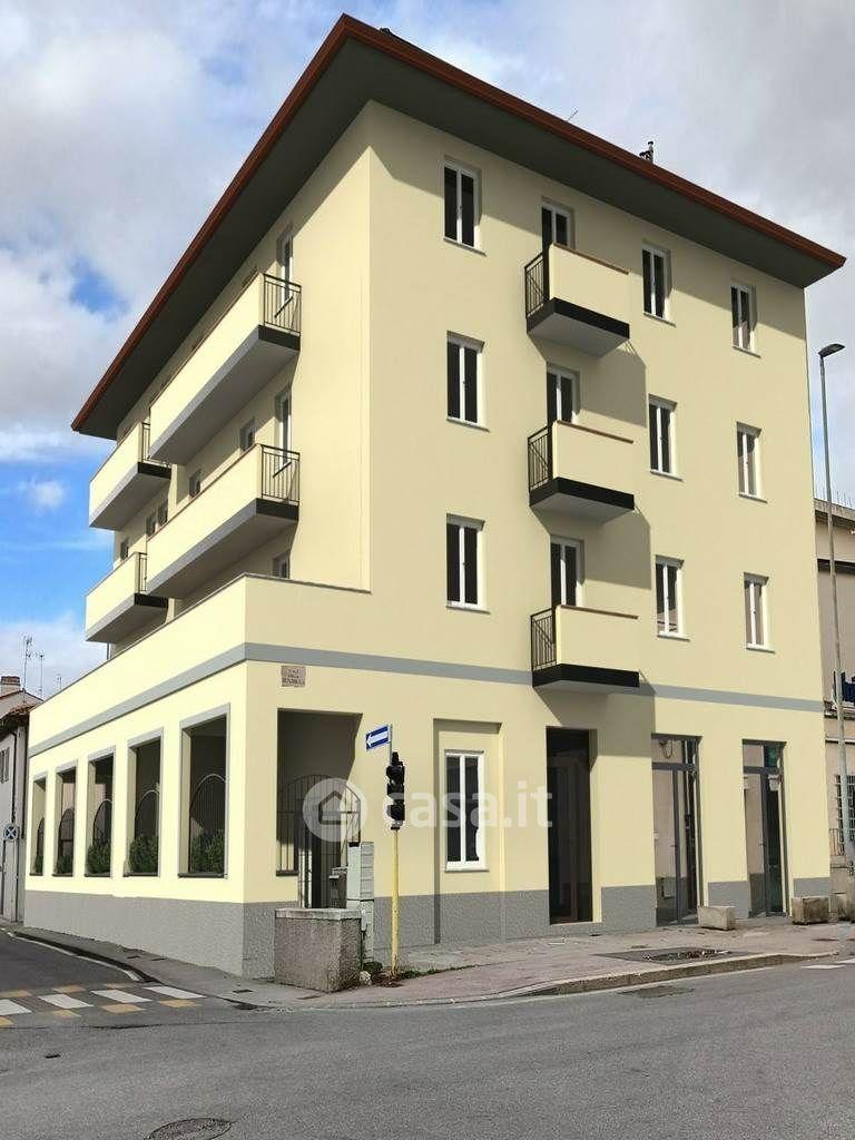 Trilocale in Via A. Gramsci 541 — foto 37 di 46