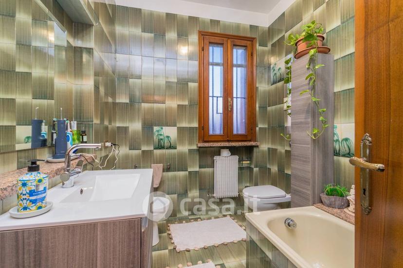 Villa in Via Cavour 24 — foto 22 di 33