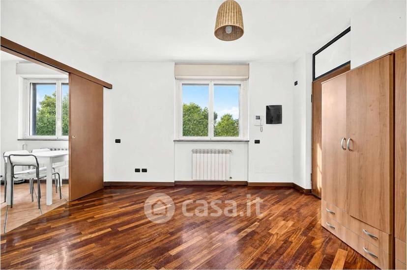 Trilocale in Via Palmanova 12 — foto 16 di 29