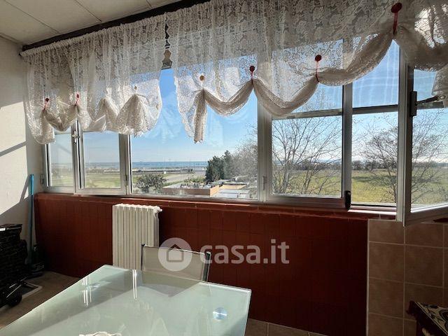 Trilocale in Lungomare Italia — foto 2 di 34
