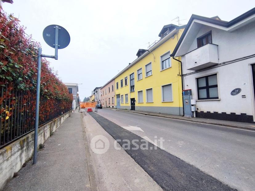 Trilocale in Via Volturno — foto 20 di 35