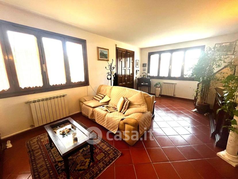 Villa in Via Tommaso Moro — foto 37 di 47
