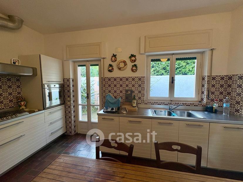 Villa in Via della Rotonda 22 — foto 42 di 73
