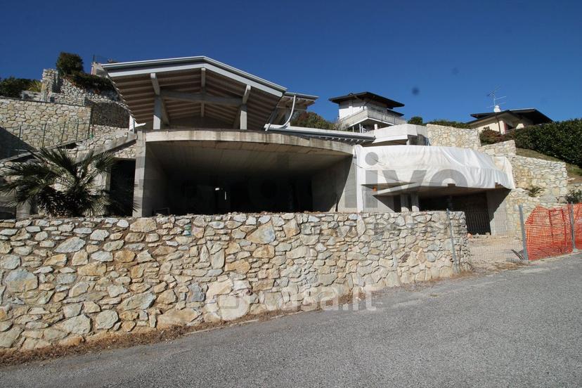 Villa in Via Sant'Anna 1 — foto 3 di 46