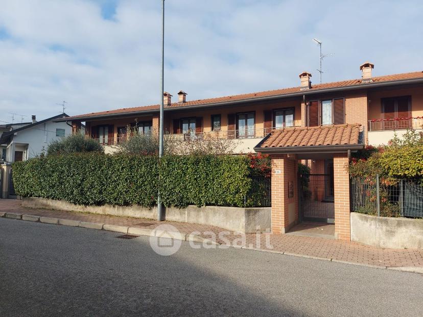 Bilocale in Via Resegone 16 — foto 14 di 24