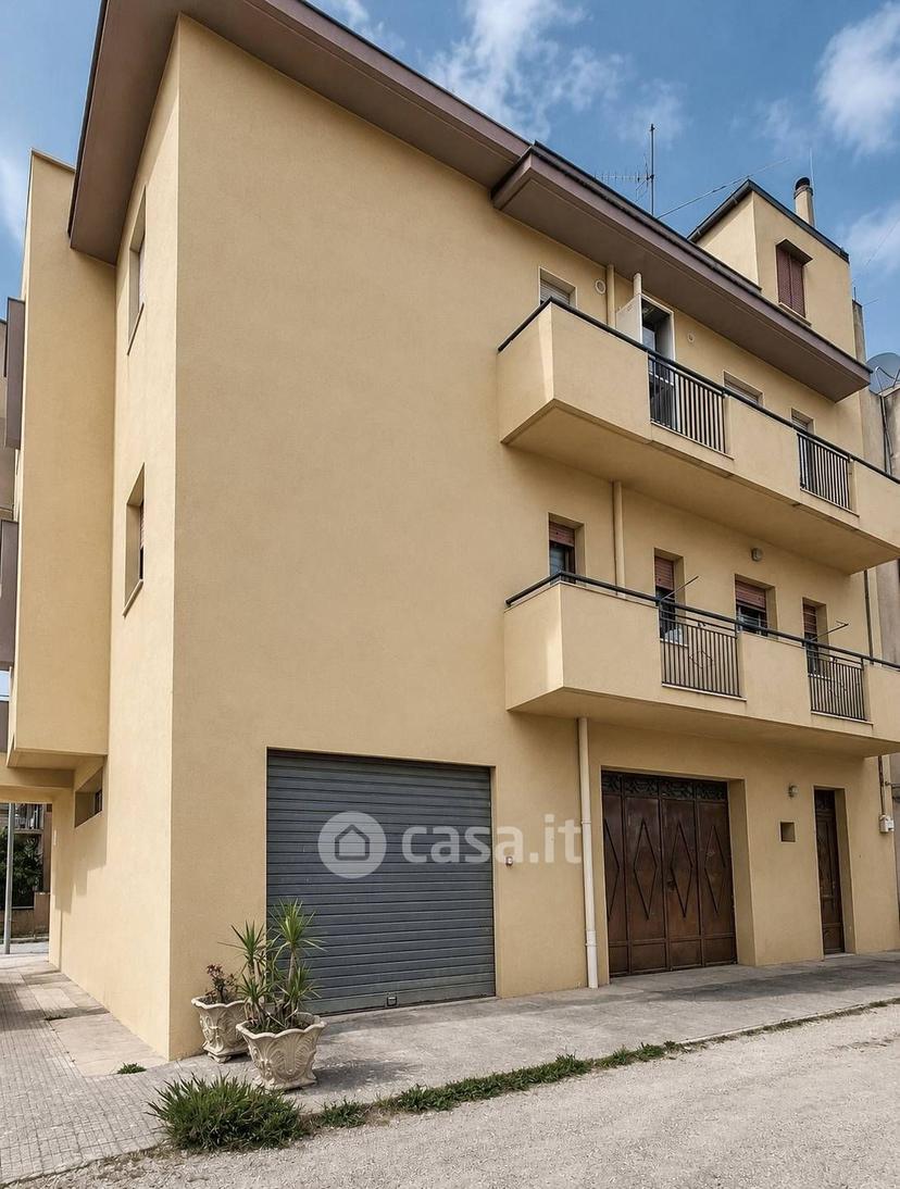 Appartamento in Corso dei Mille 200 a — foto 3 di 23