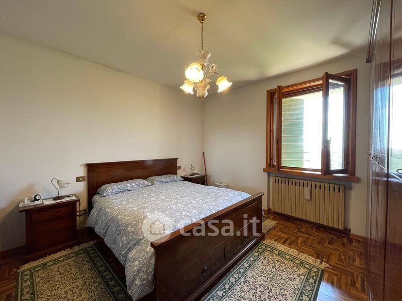 Villa in Via Isabella d'Este — foto 11 di 27