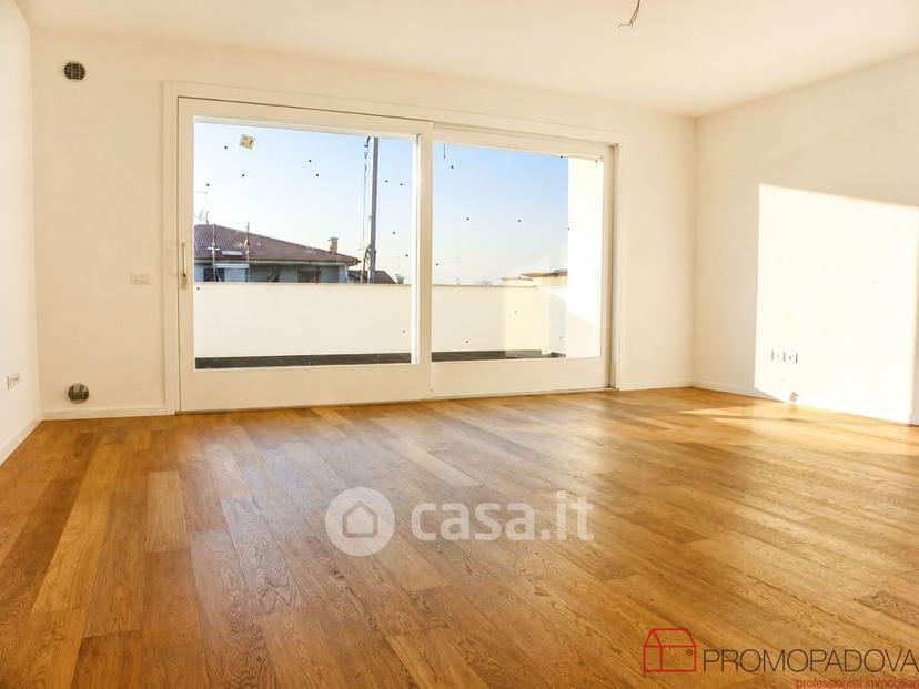 Appartamento in Via Rimini — foto 27 di 34