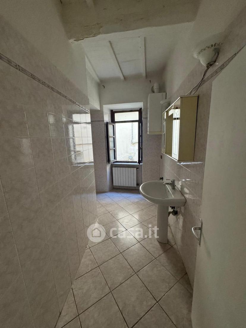 Trilocale in Vicolo Ugo Bassi 1 — foto 28 di 29