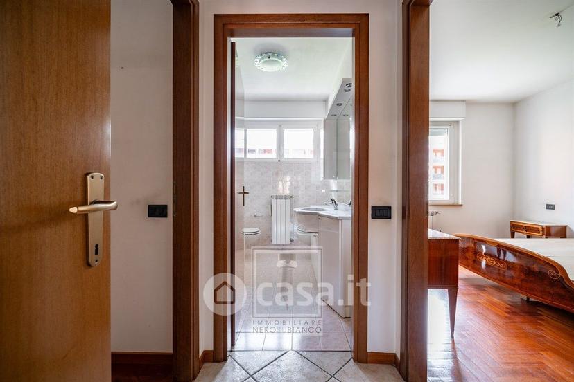Trilocale in Viale Montegrappa — foto 10 di 39