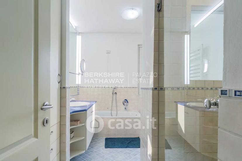 Villa in Via Paolo Carcano — foto 21 di 88