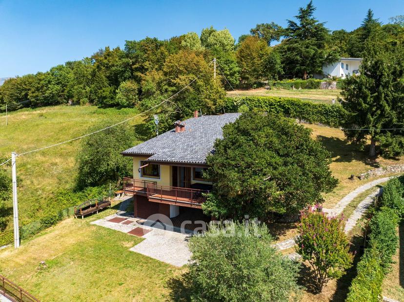 Villa in Via Cà Schena — foto 13 di 23