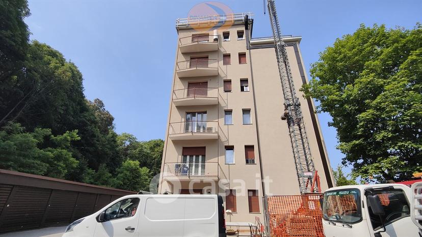 Trilocale in Via Monte Rosa 29