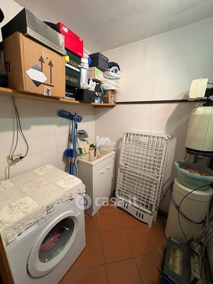 Villa in Via dei Ronchi 14 — foto 10 di 36