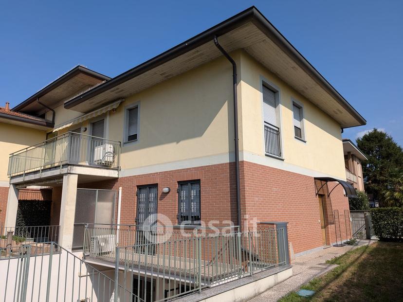 Trilocale in Via G. Pascoli 11 — foto 30 di 31