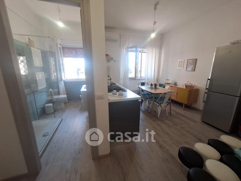 Trilocale in Via U. Vivaldi — foto 3 di 18