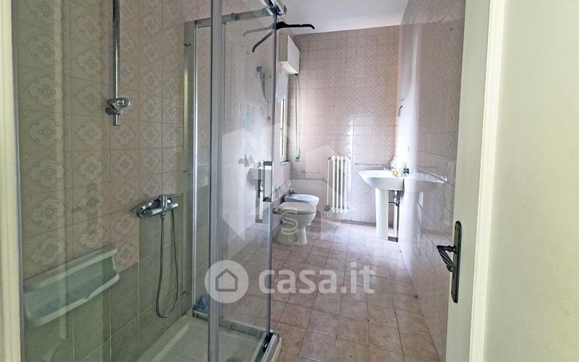 Quadrilocale in Via Abruzzi — foto 21 di 25