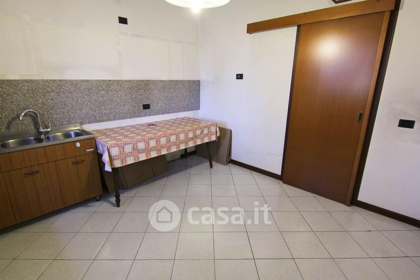 Villa in Via Enrico Fermi 9 — foto 29 di 45