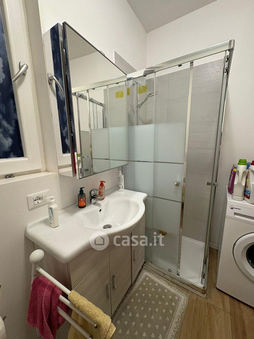 Stanza in Via Moggio 21 — foto 2 di 7