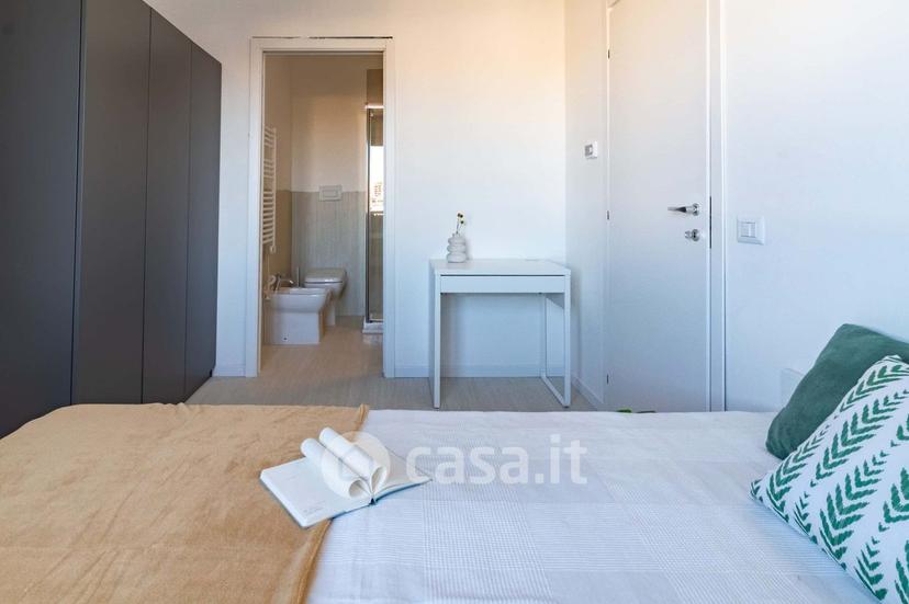 Stanza in Via Cavour 46 — foto 7 di 22