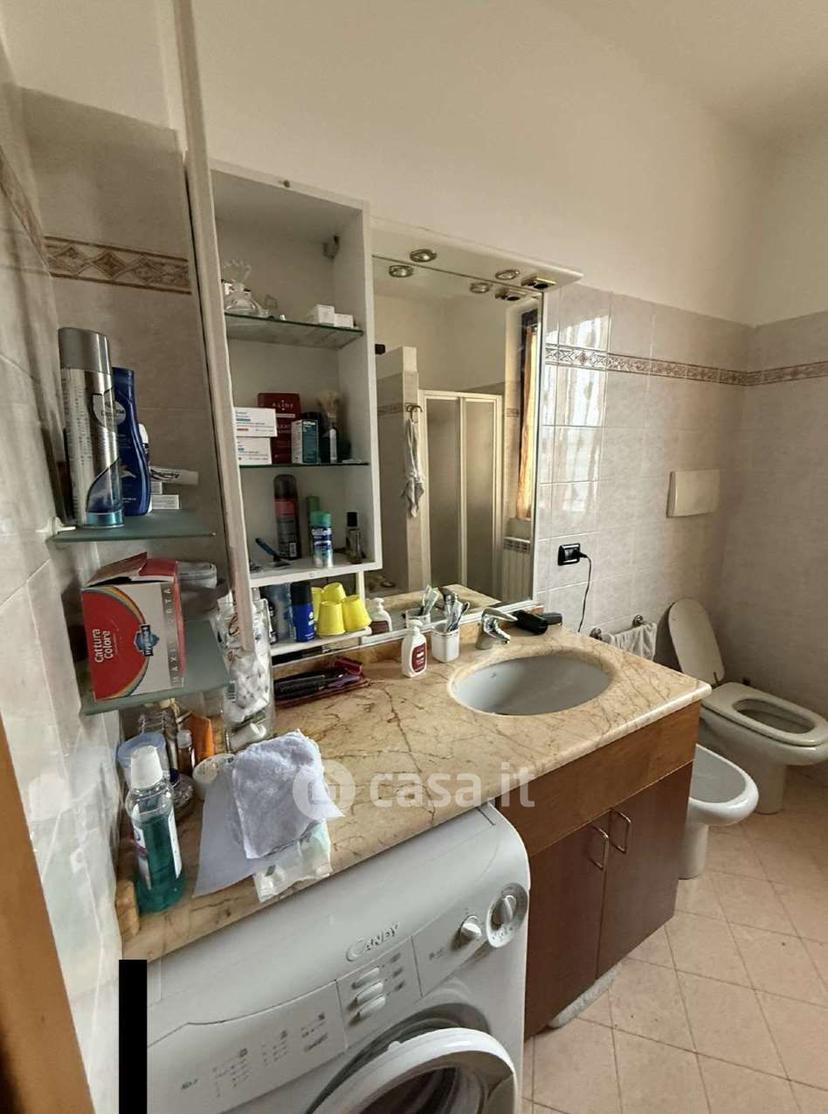Trilocale in Via Claudio Treves 18 — foto 31 di 36