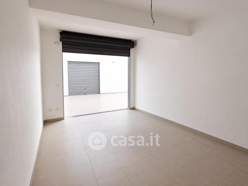 Trilocale in Via Riviera — foto 12 di 23
