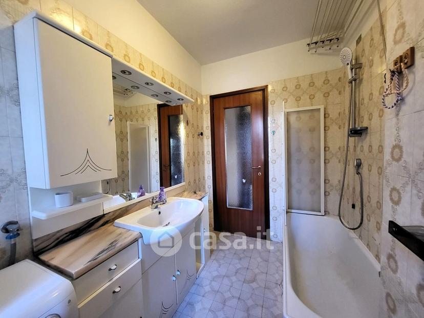 Trilocale in Via Gravellona — foto 7 di 13