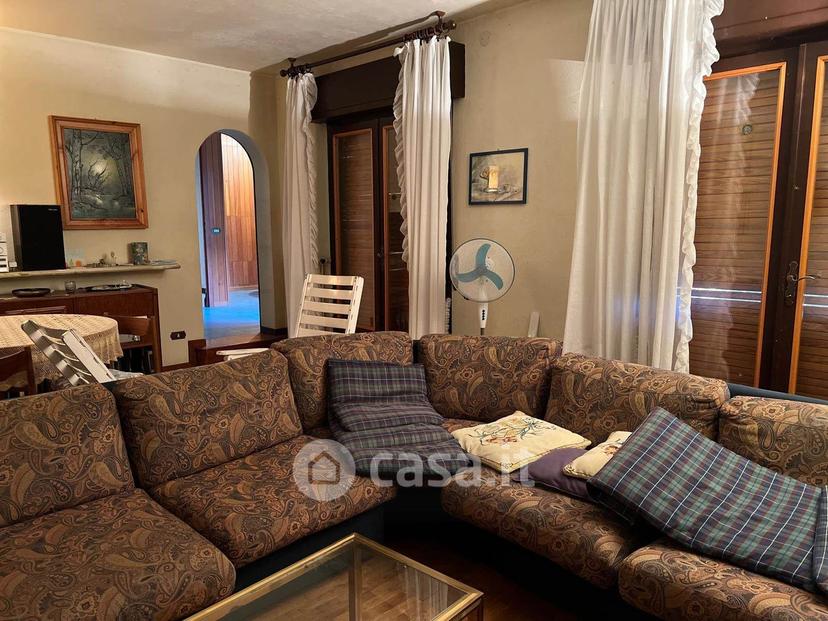 Villa in Via Massimo d'Azeglio 4 — foto 21 di 55