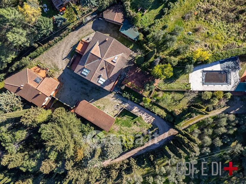 Villa in Strada Statale 439 Sarzanese Valdera 18 — foto 38 di 131