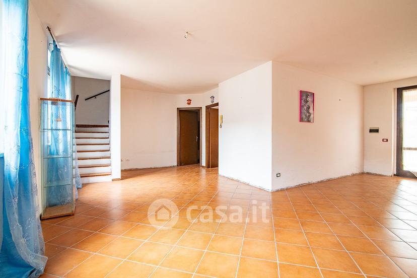 Villa in Via Roma 97 — foto 34 di 47