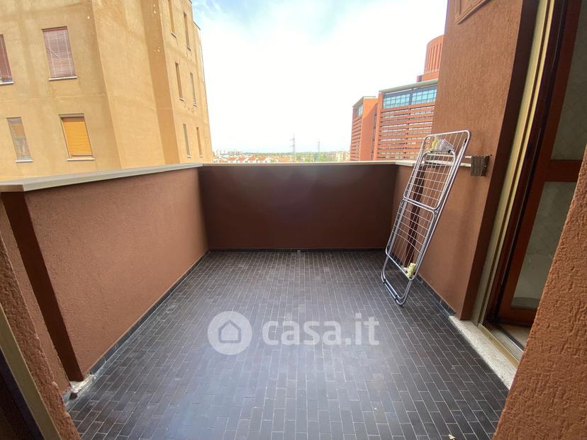 Stanza in Via Papa Giovanni XXIII 23 — foto 10 di 29