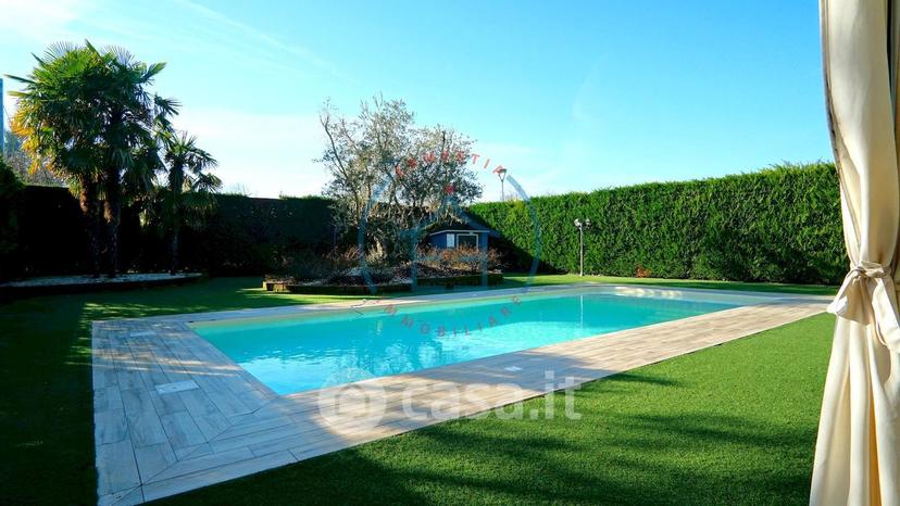 Villa in Via Roma — foto 52 di 58