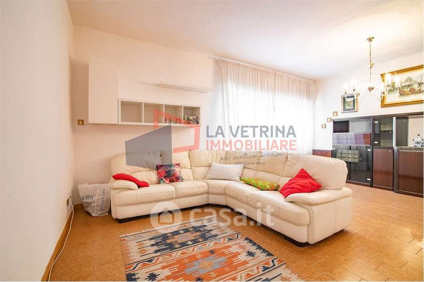 Bilocale in Via Guglielmo Marconi 12 — foto 18 di 23