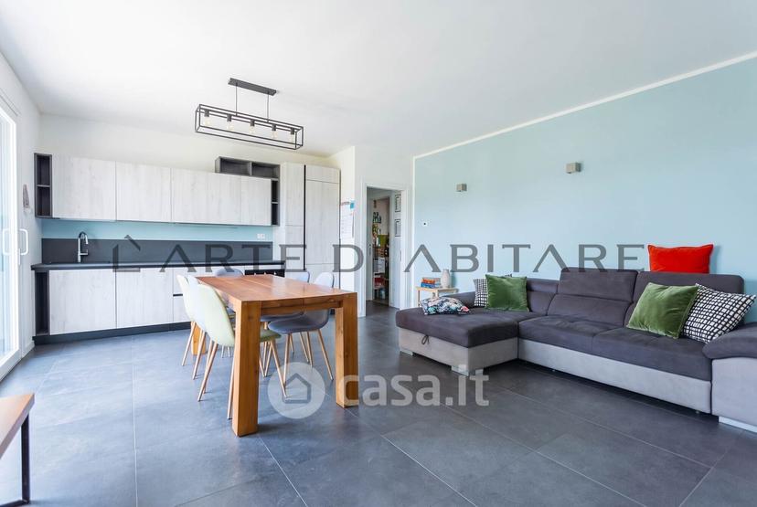 Trilocale in Via Pietro Bottazzo — foto 4 di 24