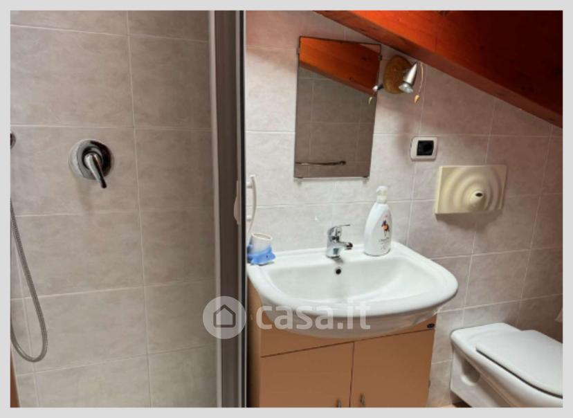Appartamento in Via Basilicata — foto 15 di 33
