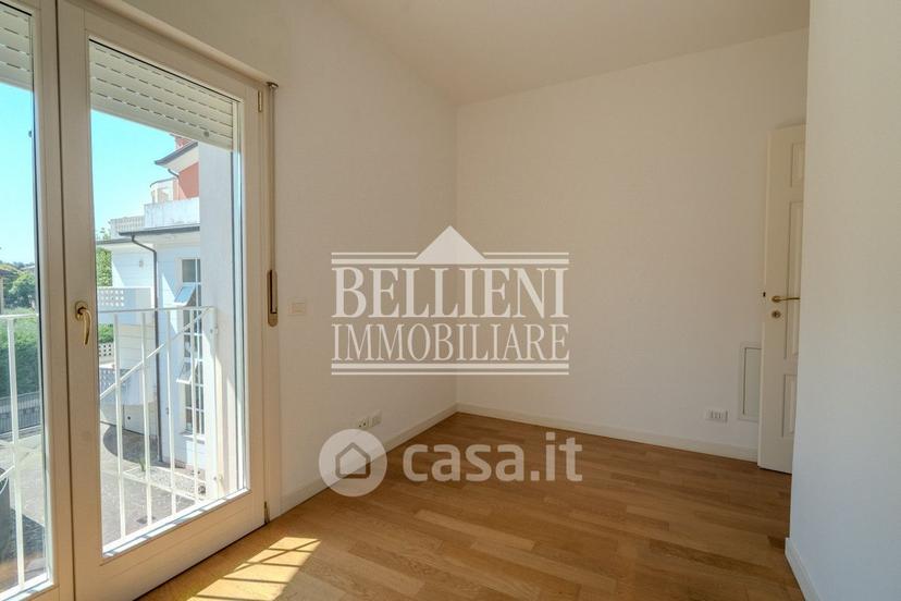 Trilocale in Vicolo Vicenza — foto 3 di 8