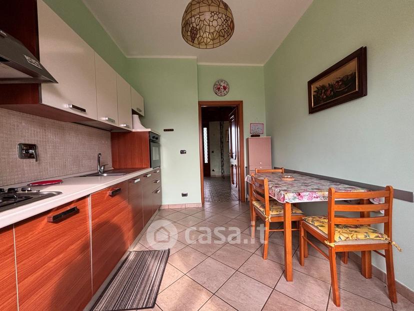 Villa in Via Vittorio Veneto 20 — foto 74 di 78