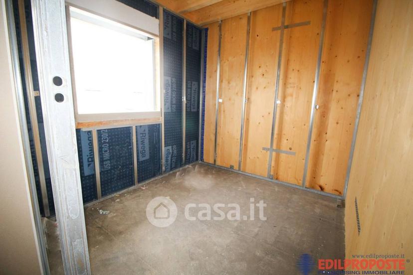 Villa in Via del Seprio — foto 17 di 24