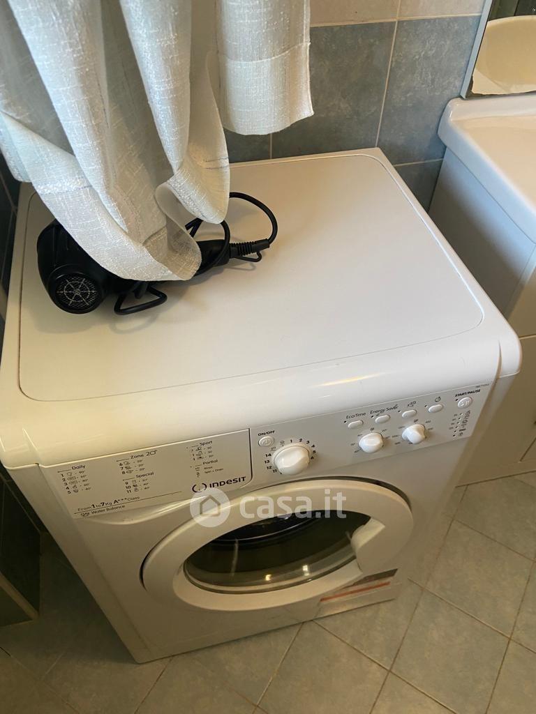Stanza in Viale Lombardia 43 — foto 4 di 5