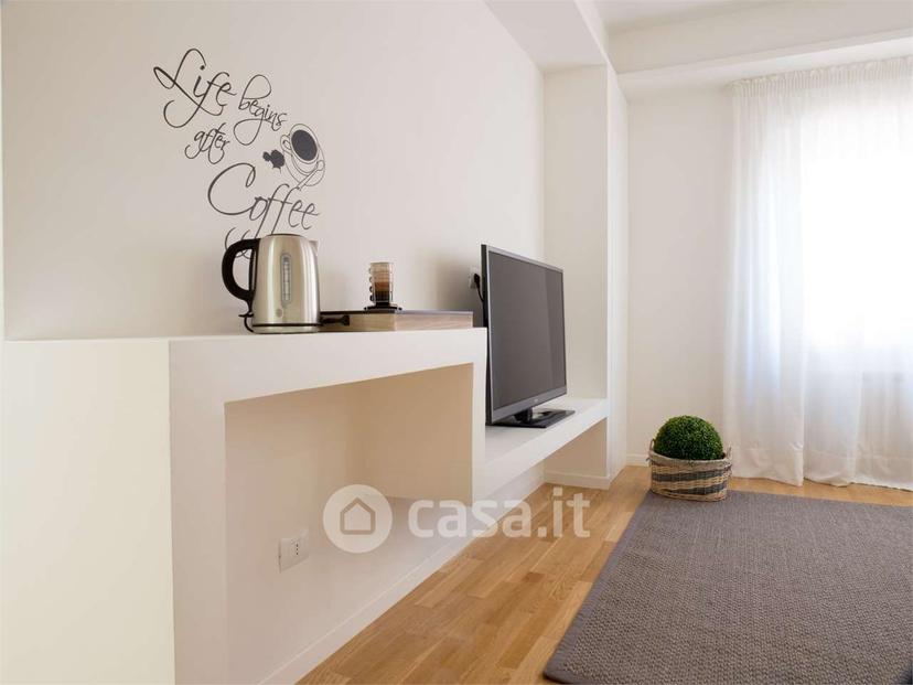 Trilocale in Via Bartolo 43 F — foto 9 di 11