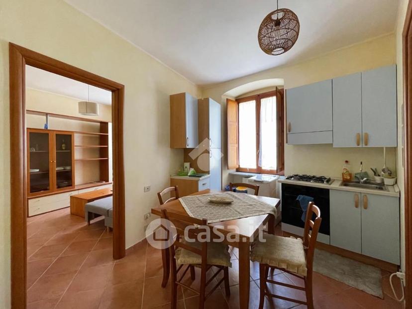 Bilocale in Via Marco Aurelio Severino 6 — foto 3 di 12