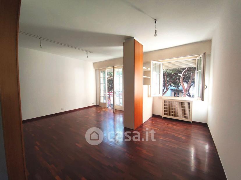 Trilocale in Viale C. Abba 14 — foto 17 di 34