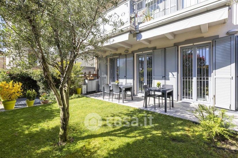 Quadrilocale in Via Durini 19 — foto 25 di 51