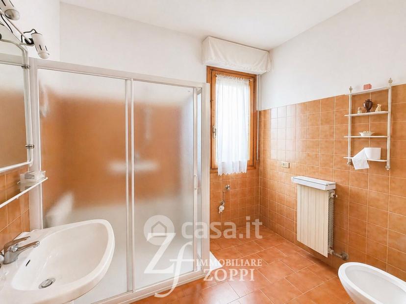 Appartamento in Viale L.ariosto — foto 21 di 21