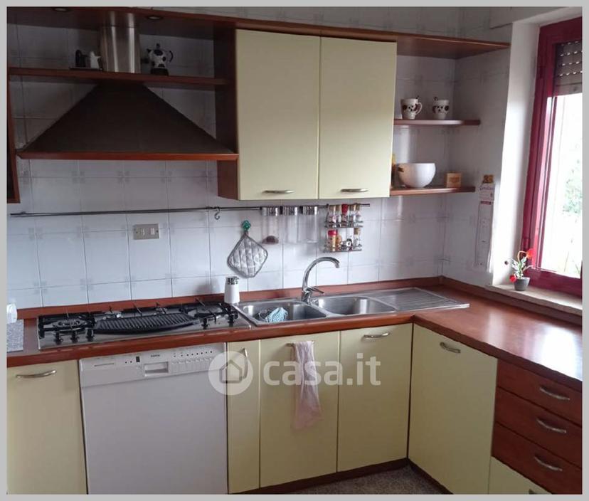 Appartamento in Via Magna Grecia — foto 7 di 32